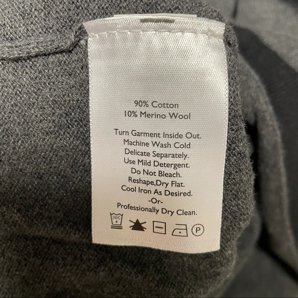 Eddie Bauer Men’s Cotton Merino V-neck Sweater - Picture 4 of 10